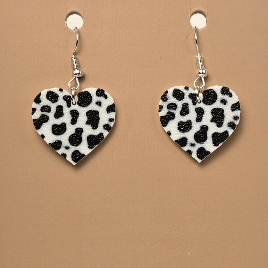 Boucle d'oreille en forme de Coeur Vache imprimée en 3D avec crochets hypoallergéniques sans nickel